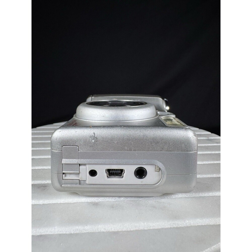 Canon Powershot A510 Digital Camera - 3.2MP, 4x Opt Zoom, Works/Tested VTG - Picture 8 of 10